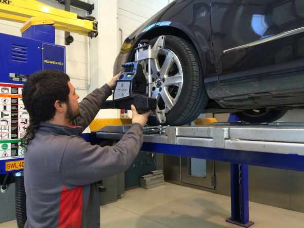 GSX Carrosseria - Taller de xapa i pintura a Lleida GSX Carrosseria - Taller de xapa i pintura a Lleida